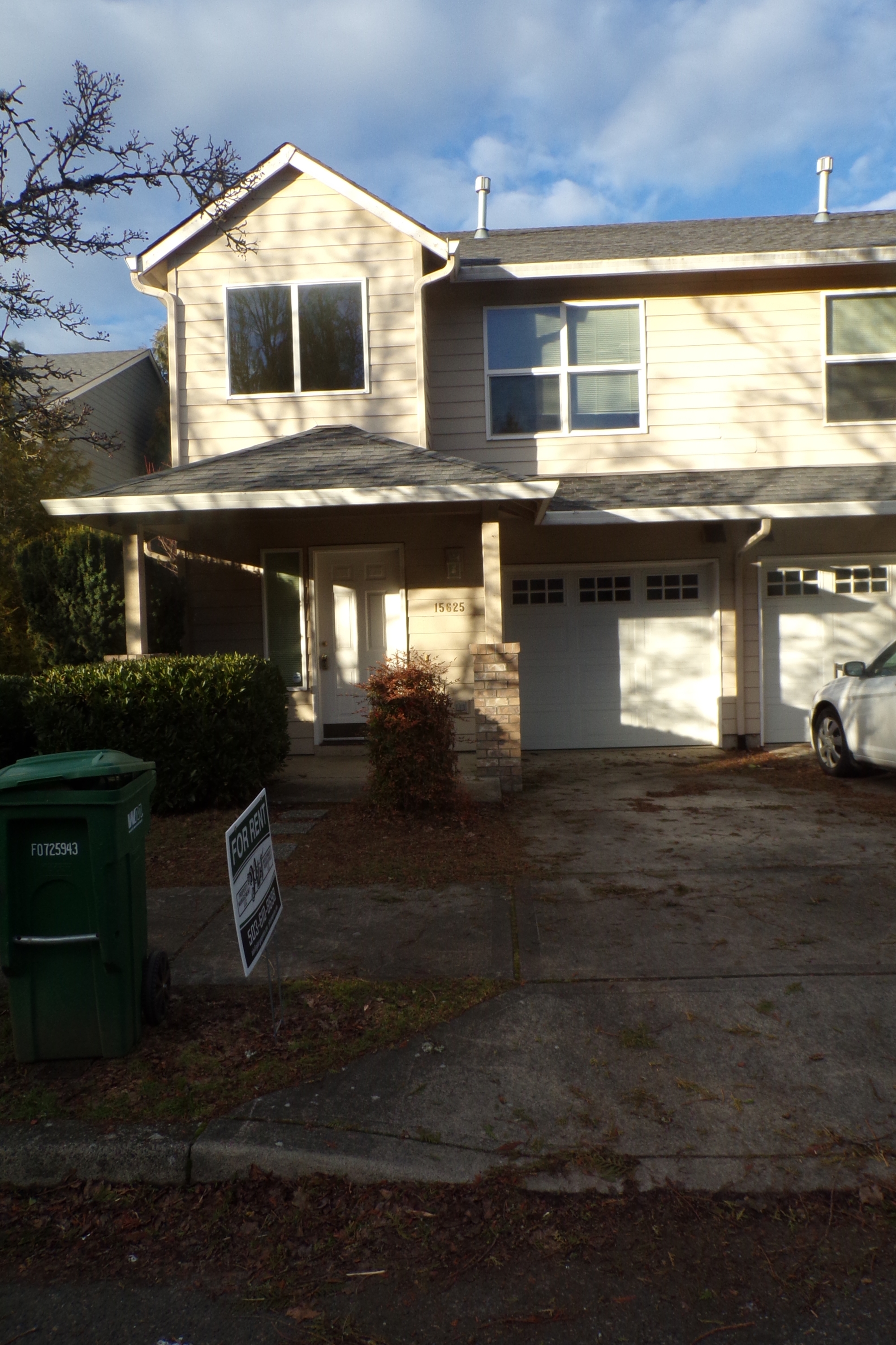 15625 NE Milton Place - 1