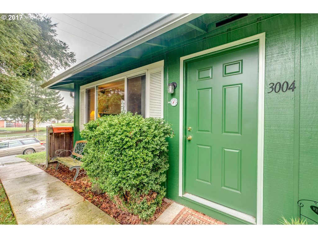 3004 R Street - 2